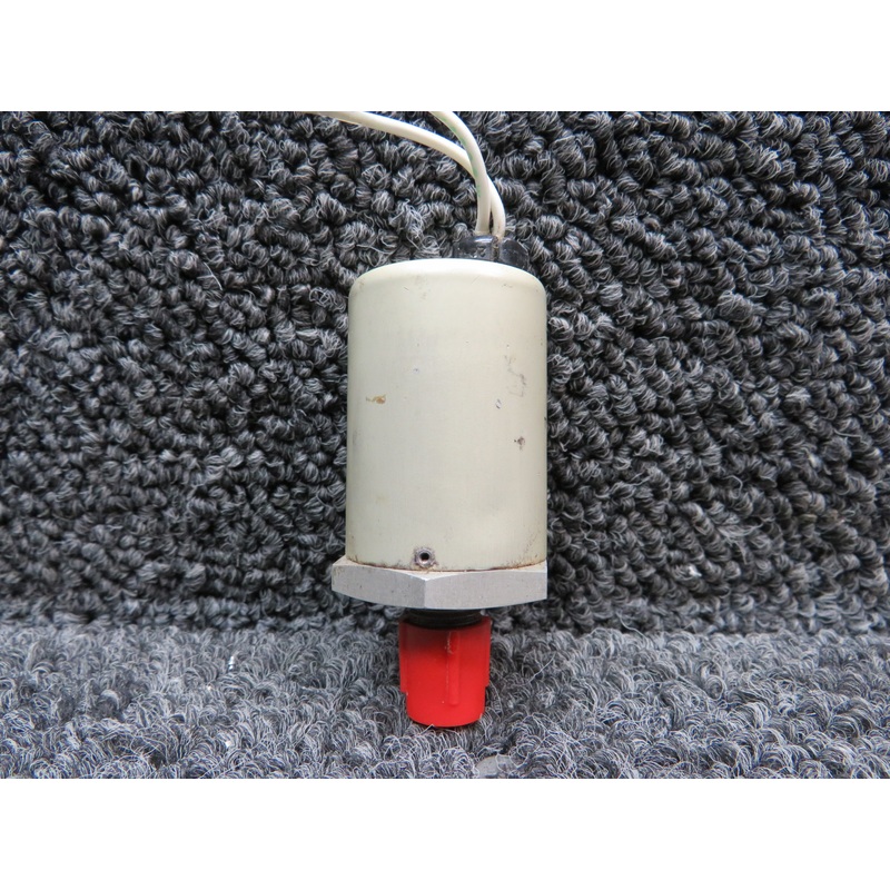 587-847 (Alt: 211C243-12) Consolidated Pressure Switch (Volts: 14) (1800 PSI)