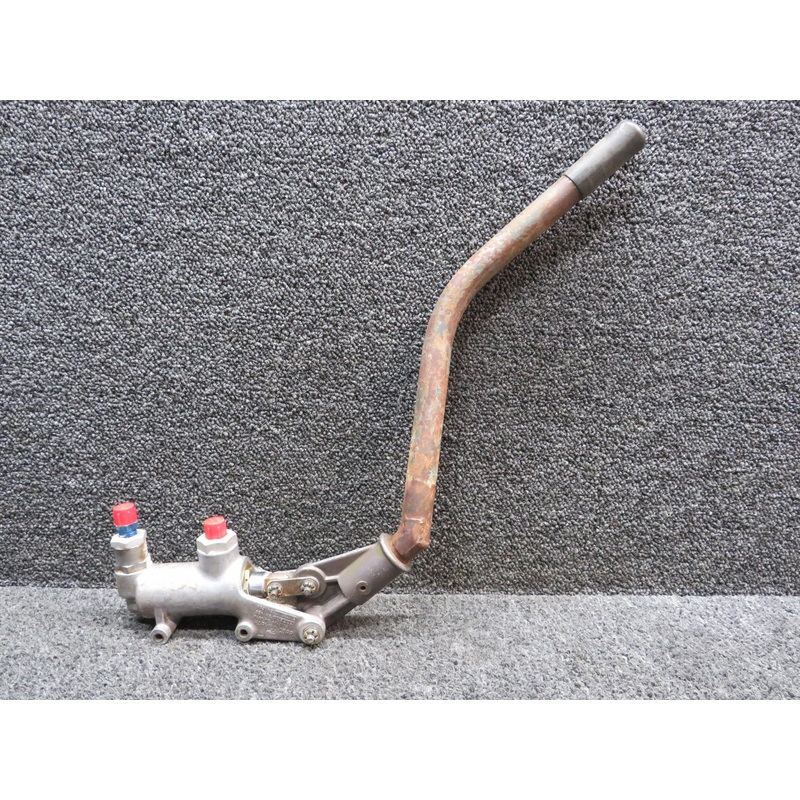 66-2075 Aero Commander 720 Harvill Hydraulic Hand Pump Assembly
