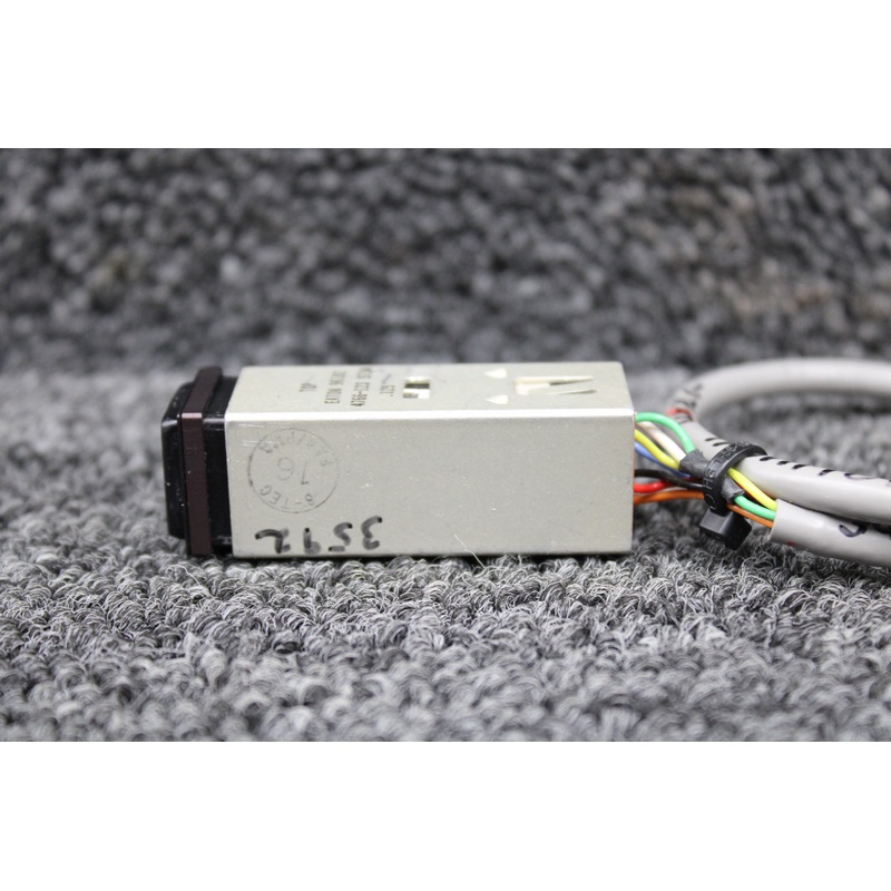 96182 (Alt: 4766-123) Eaton Trim Annunciator Push Switch