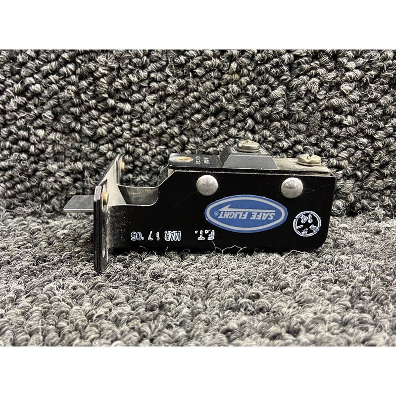 C-52207-4 Safe Flight Lift Detector Assembly (Minus Face Plate)