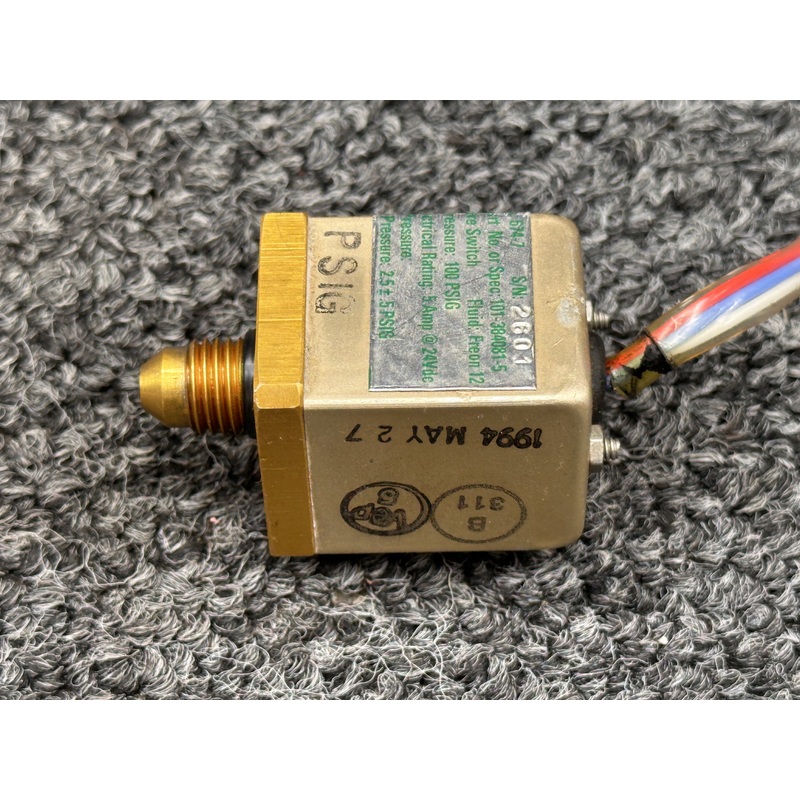 674-7 (Alt: 101-384081-5) Vep Pressure Switch Assembly (24V, 5A)