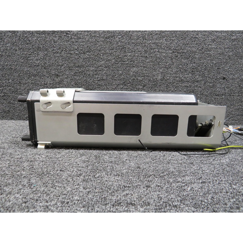78-8041-7634-1 3M WX-10 Stormscope Display with Mount