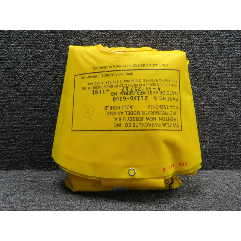 AV-35(A) Switlik Life Vest (Display-Art)