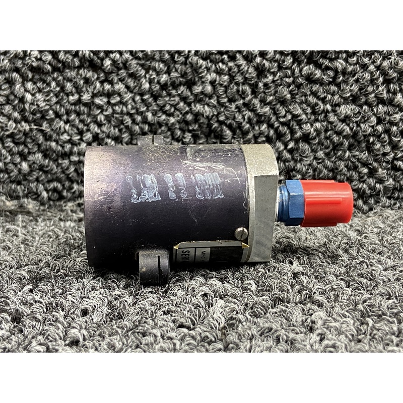 C662023-0103 UMA Fuel Pressure Indicator