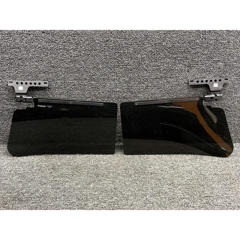 RPAZ-300-1 (Alt: R1370000-0) Rosen Sun Visor Set (Minor Scuffs)