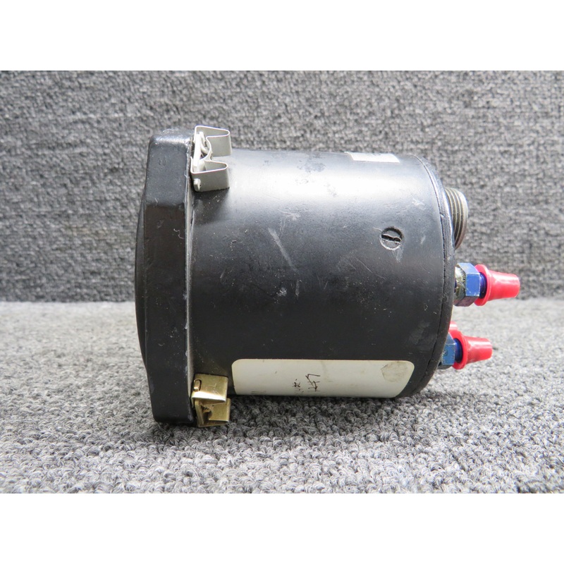 22-802-029-1A Weston Tri-Engine Gauge Indicator (Cloudy Glass)