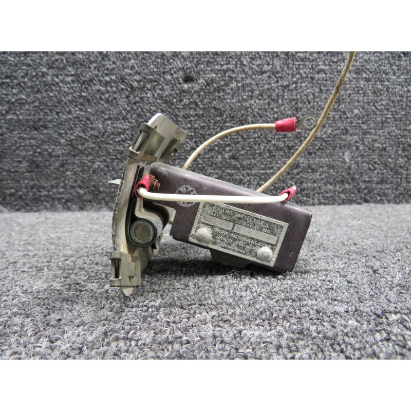 148 Safe Flight Lift Detector
