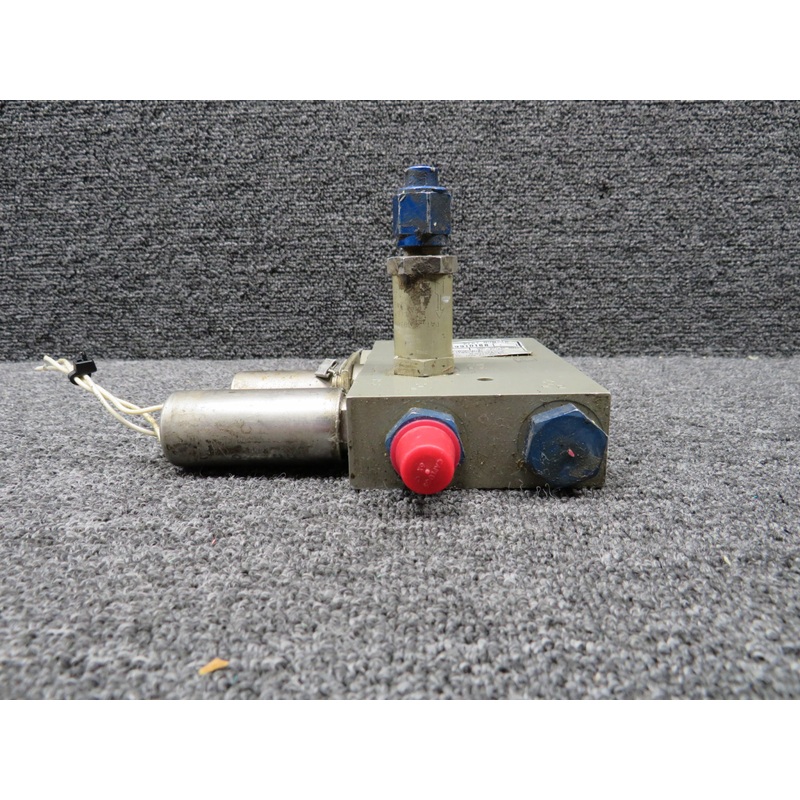 52020 (Alt: 9910188-1) Sterer Hydraulic Manifold Assembly