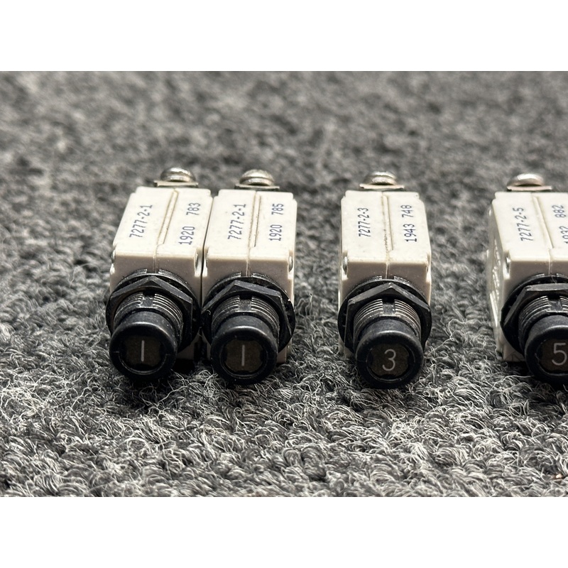 7277-2-1, 7277-2-3, 7277-2-5 Klixon Circuit Breaker (Set of 17)