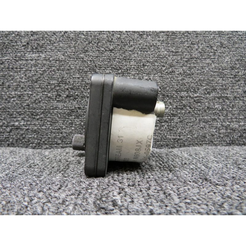 B4-4-931-22-05-1-A Revue Mechanical Clock (Large Knob)