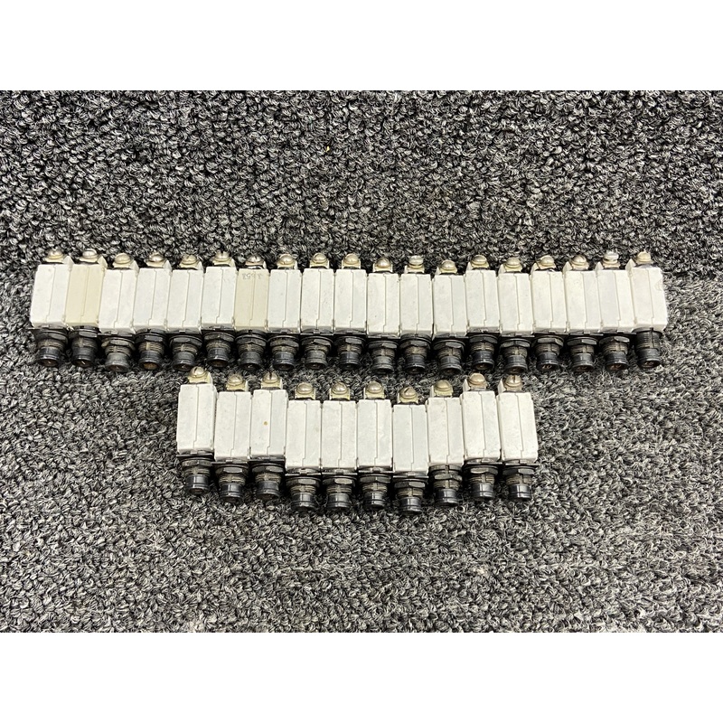7277-2 Klixon Push to Reset Circuit Breaker Set (Amps: 1, 2, 3, 5, 10, 15)