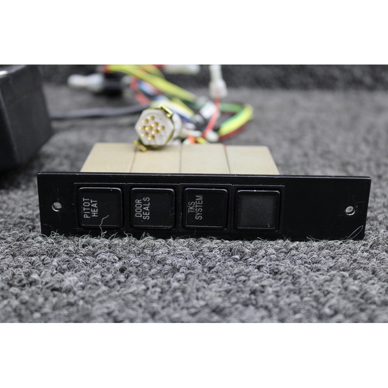 96182, 12227-34 Eaton Annunciator Push Switch Assembly with Interface Box (28V)