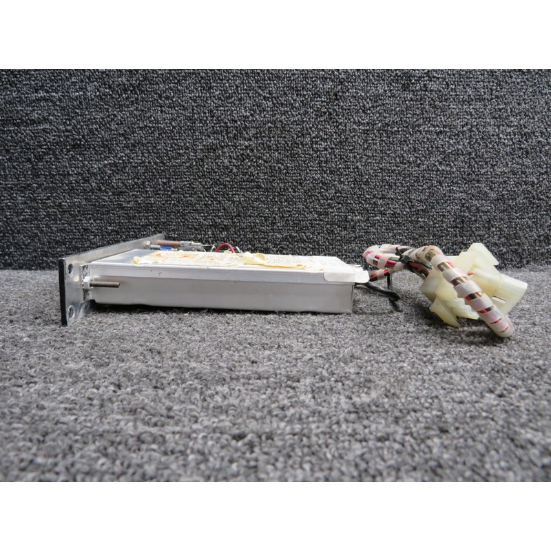 Delta 303 Genave Marker Beacon Receiver with Com Switches