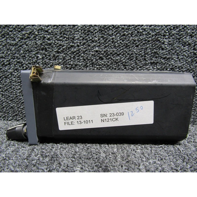 501-1294-01 JET RAI-303C Attitude Indicator (Broken Knob)