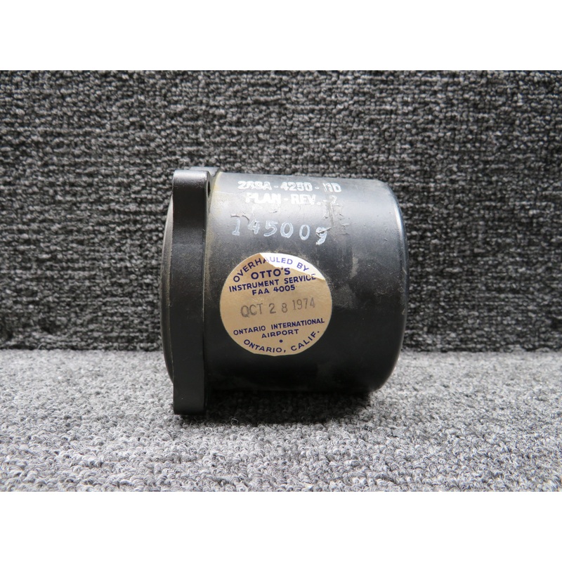 6740-88 Manning Maxwell & Moore Manifold Pressure Indicator (Worn Face)