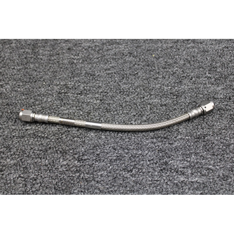 AE712973-1 Aeroquip 00624 Oxygen Hose Assembly (Length: 9) (1500 PSIG)