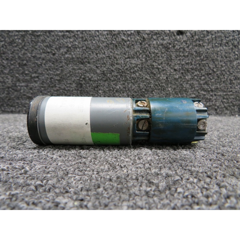 S532-2-54 Hawker 600 PSI Indicator (28V)