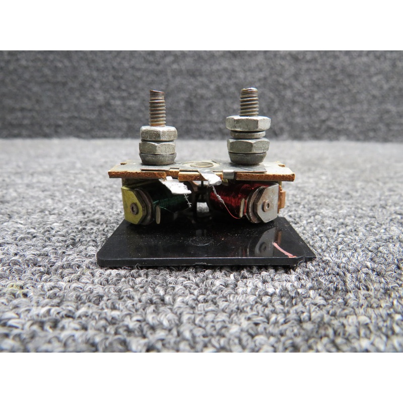 5644537 Fuel Quantity Indicator