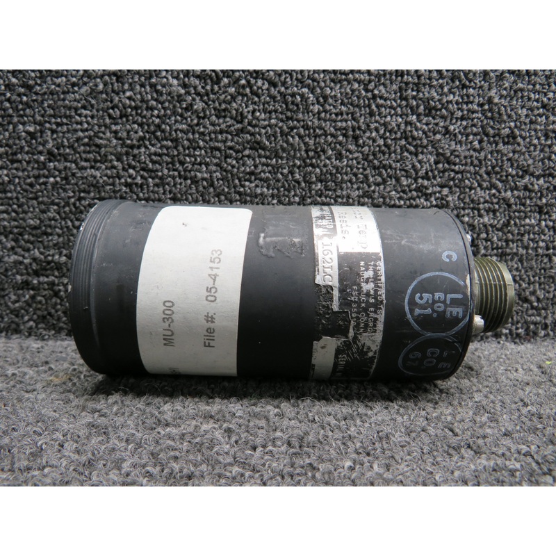 Lewis Ram Air Temperature Indicator (Volts: 28) (Partial Data Plate)