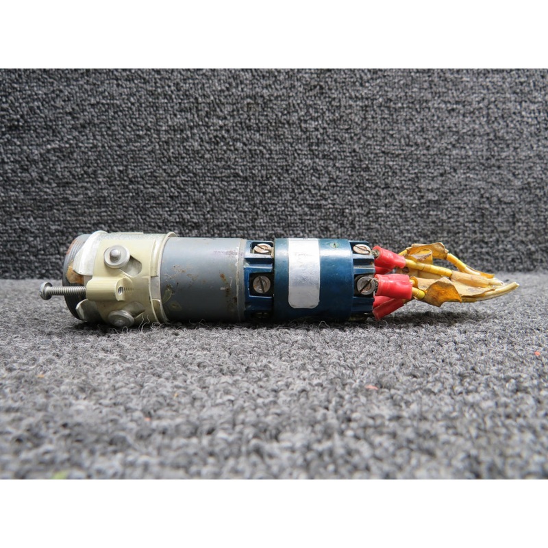 S532-2-54 Sanwest PSI Indicator w Mount (28V) (Cracked Inner Face)