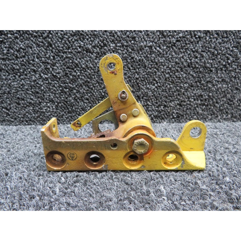 017A-61677-22 Mitsubishi MU2B-30 Aileron Trim Bracket Assembly RH
