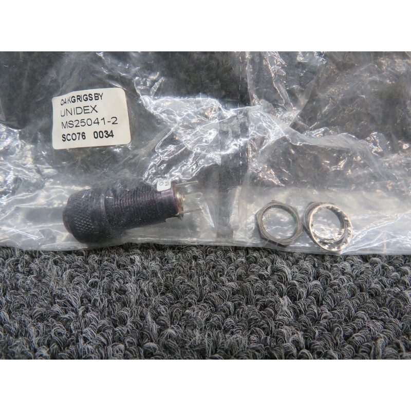 MS25041-2 Unidex Push to Test Indicator Light (New Old Stock)