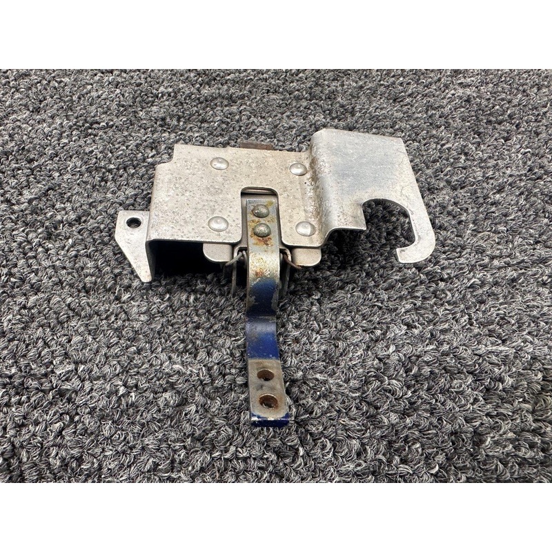 H431-K1117 (Alt: S1359-8) Hartwell Baggage Door Latch