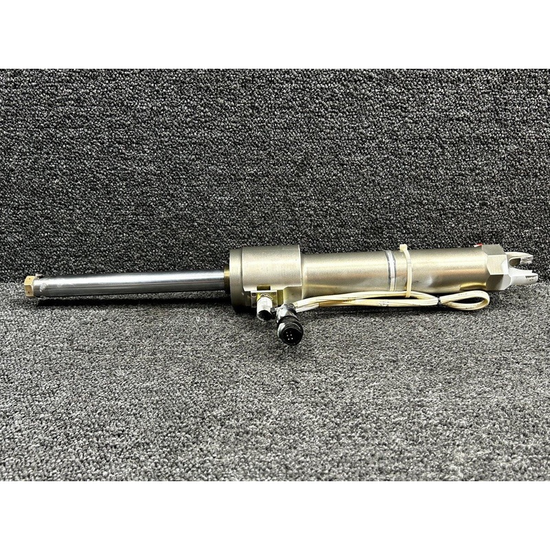 46W29V100-001 (Alt: 561-587) Triumph Main Landing Gear Actuator w Switch (Core)