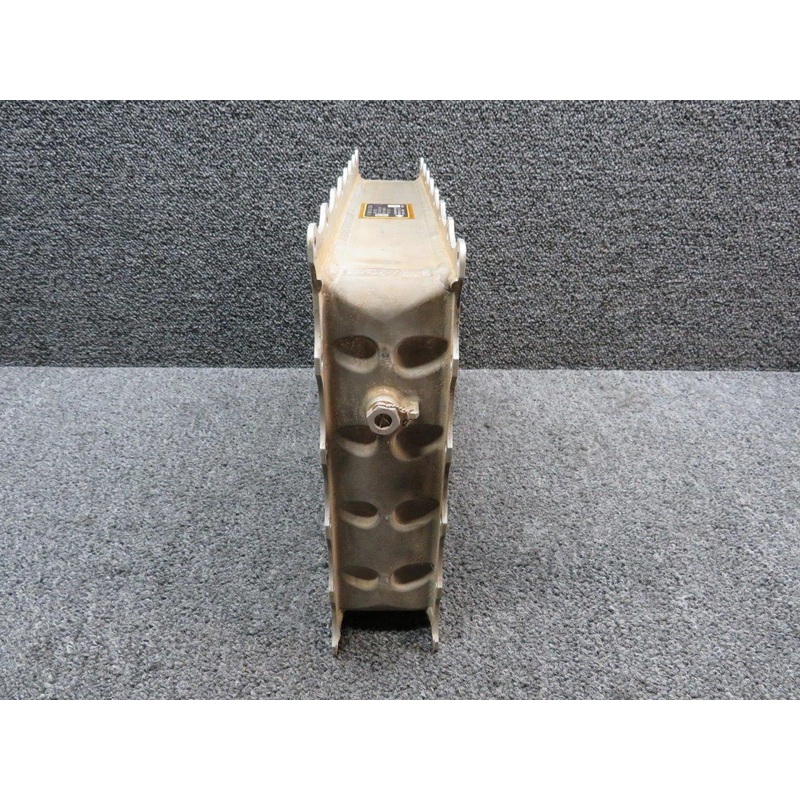 50069001-1 (Alt: SG215) Sumitomo Oil Cooler