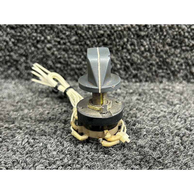 7801, CM3590-5 Gray Hill Rotary Switch with Knob