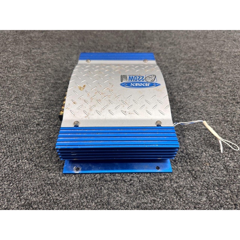 XA 1120 Jensen 220-Watt 3-2-1 Channel Bridgeable Amplifier (No Connectors, 12V)