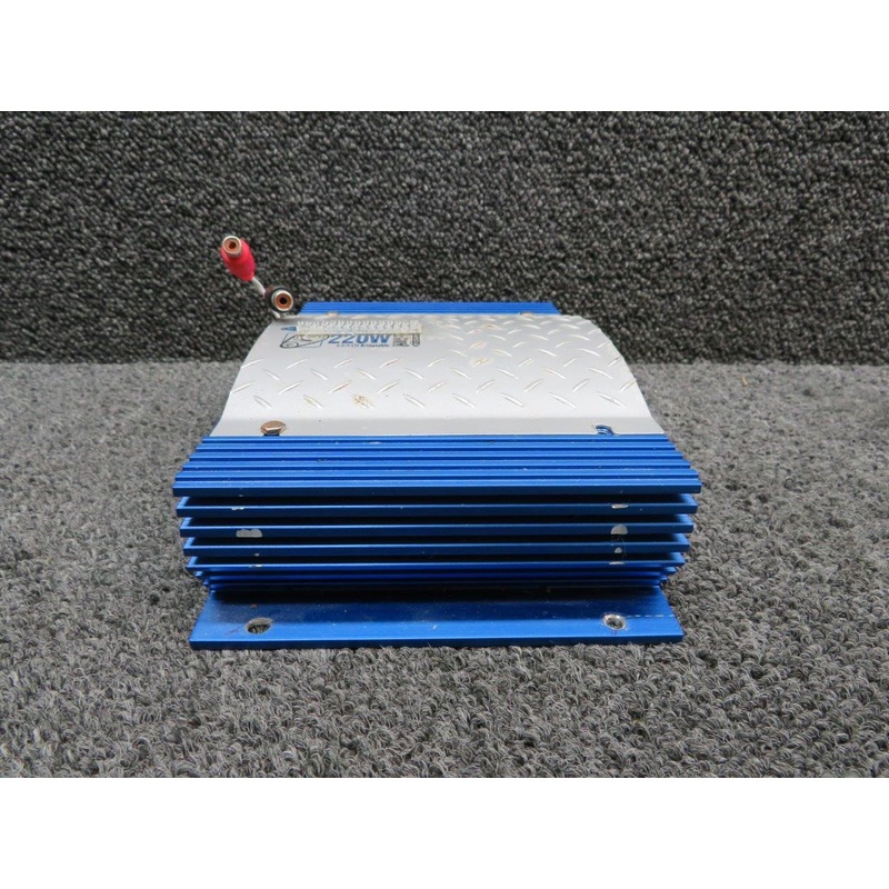 XA 1120 Jensen 220-Watt 3-2-1 Channel Bridgeable Amplifier (Volts: 12)