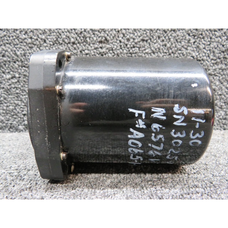 22-202-01-A Weston Rate of Climb Indicator (Discolored Dial)