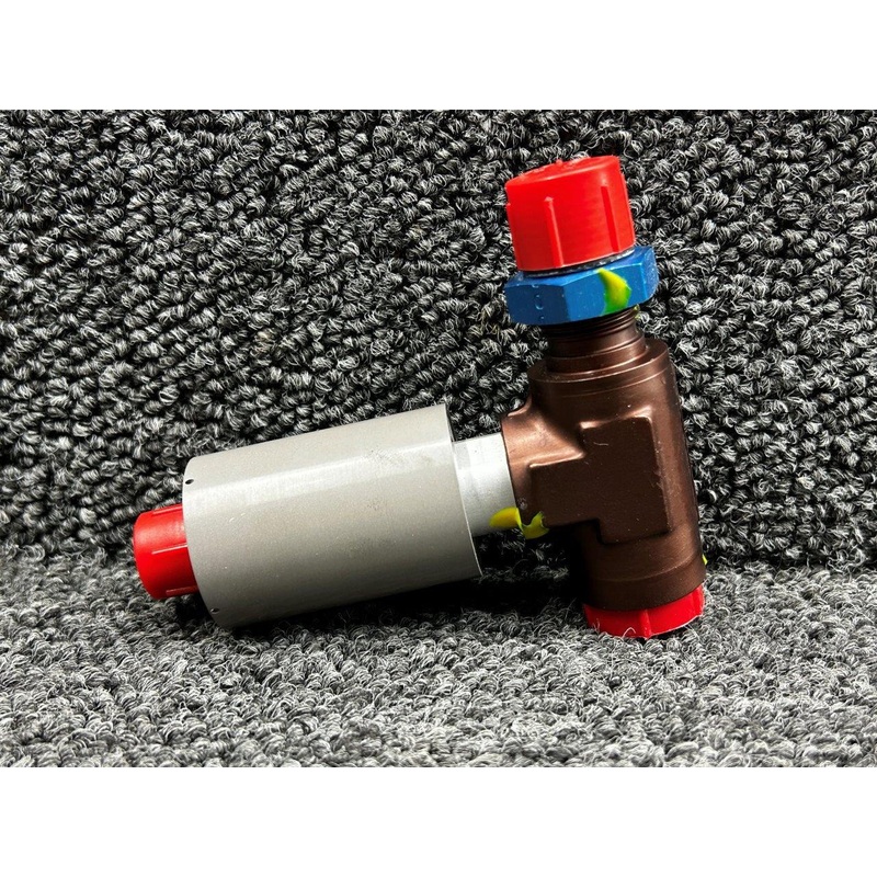 6607-1-156 (Alt: 602-505) Eaton Wing Fuel Pressure Switch