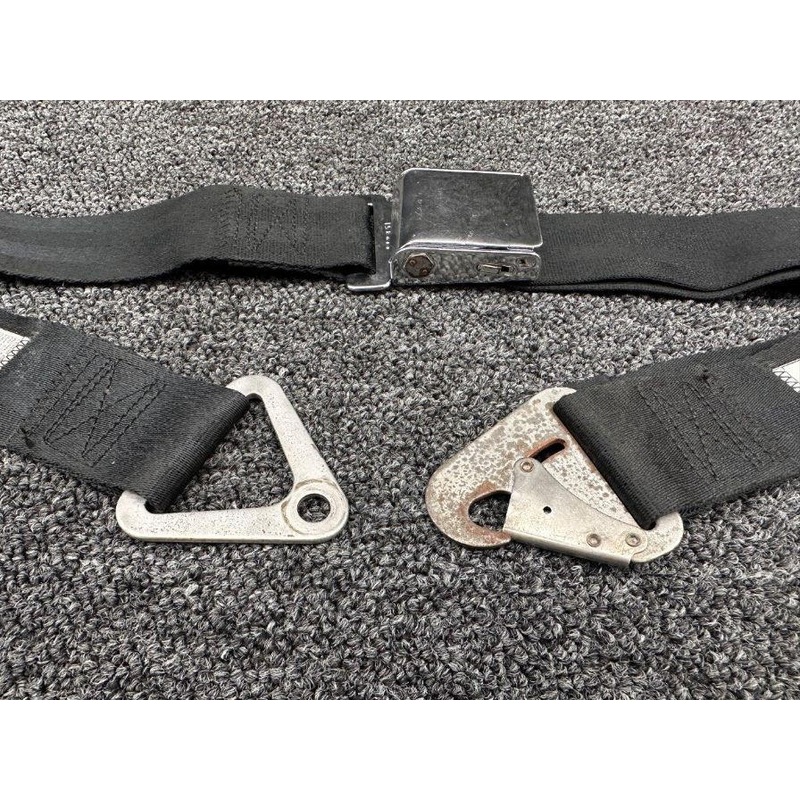 S-1746B39 (Use: LL01AL24AB40AA) Southern Safety Rear Seat Belt Assembly