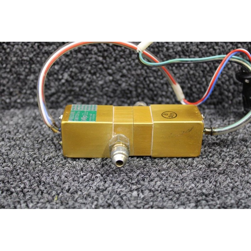 658-7C (Alt: 101-384119-1) VEP Pressure Differential Switch (30V, 5A) (Core)