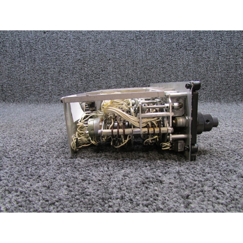G-1756A Gables Nav-VHF Communication Control Panel