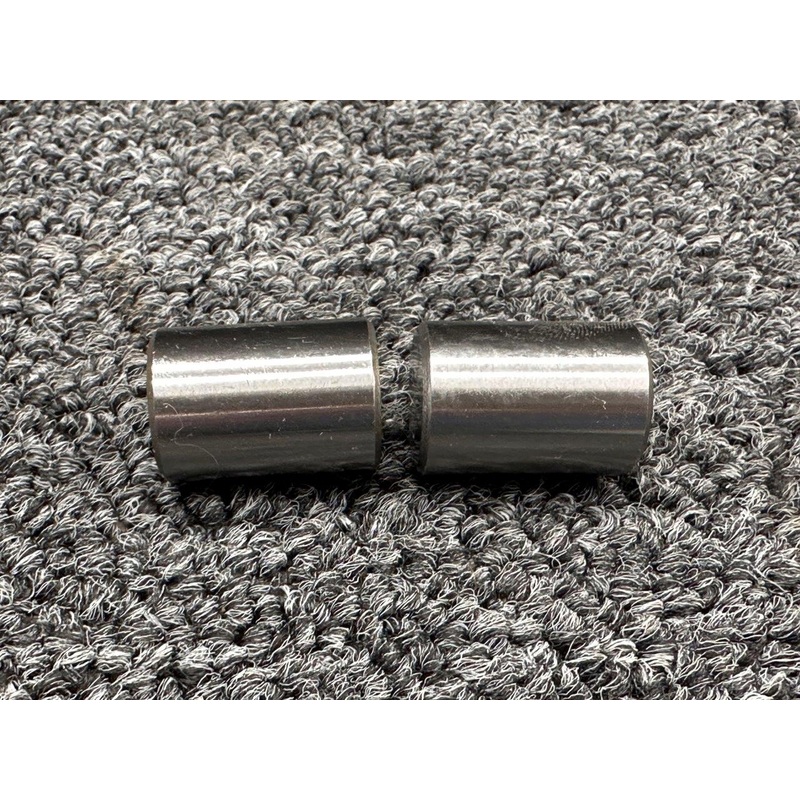 SL72797 Superior Air Parts Roller (Set of 2) (New Old Stock)