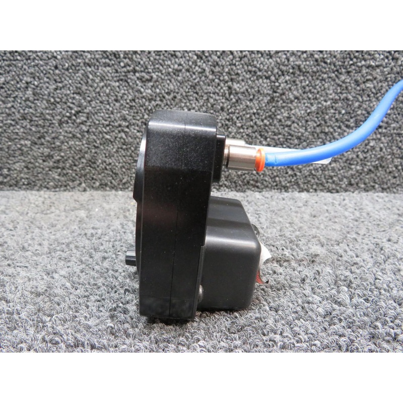 UAV-1003429-001 uAvionix AV-30-C EFIS Unit (Volts: 14 or 28) (Certified)