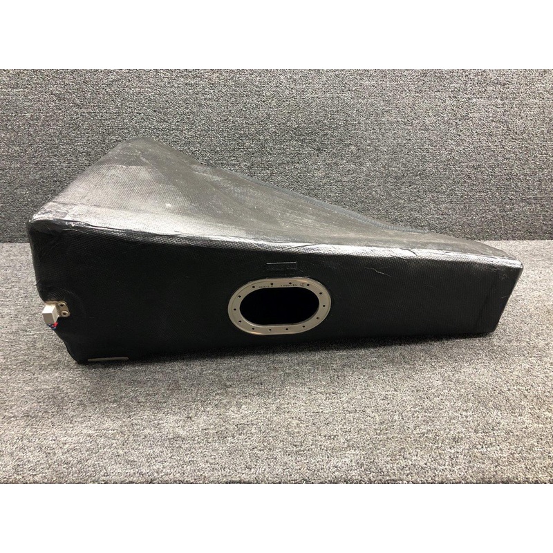 62701-1 (Alt: D028-1) Amfuel Main Fuel Bladder Assembly (Minus Fuel Cap)