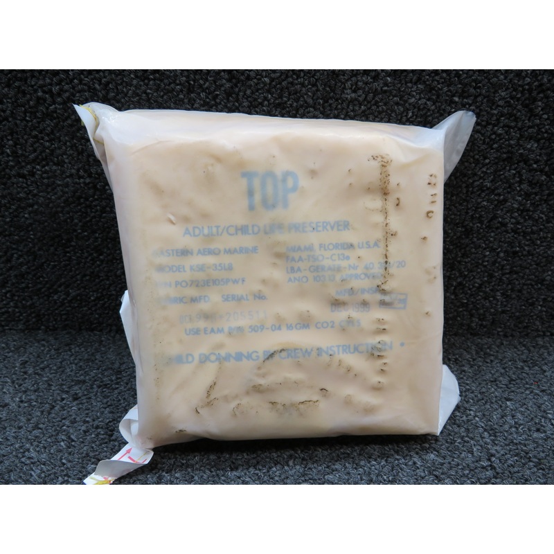 PO723E105PWF Corporate Air Life Vest (Core-Art)