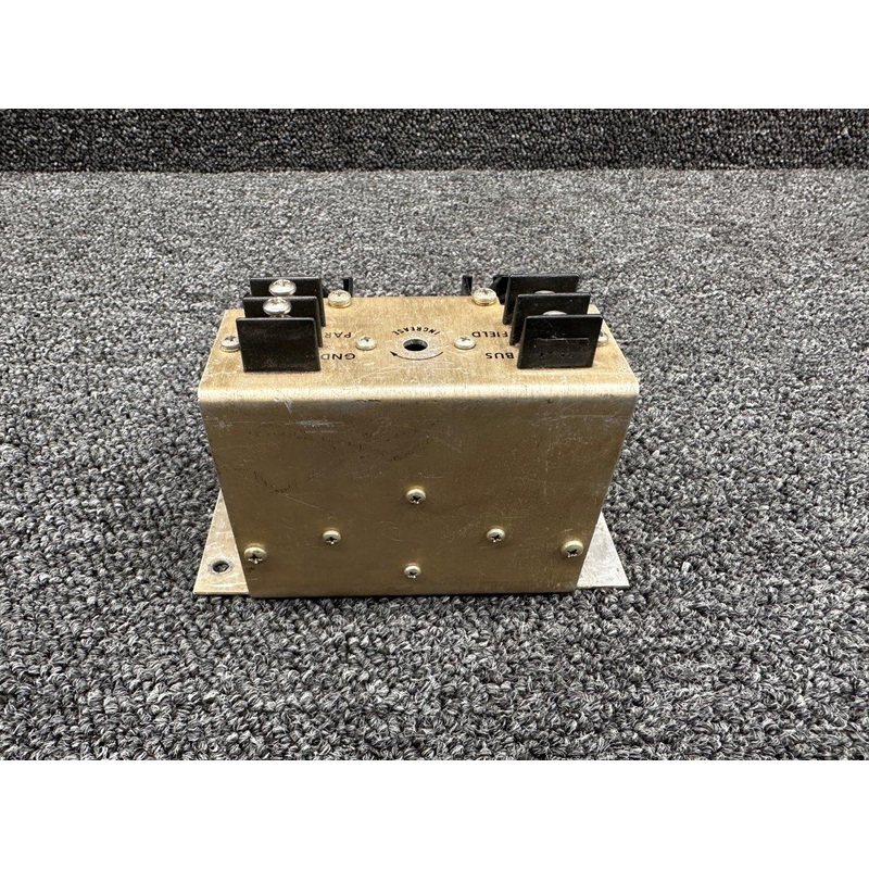 B-00296-3 (Alt: 99102126-3) Lamar Voltage Regulator (Volts: 28)