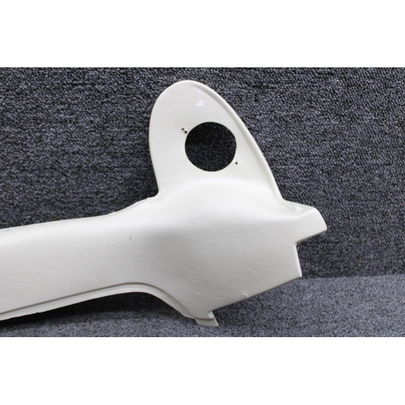 P0715044-10 (Alt: 0715044-11) Premier Aero Doorpost Molding RH