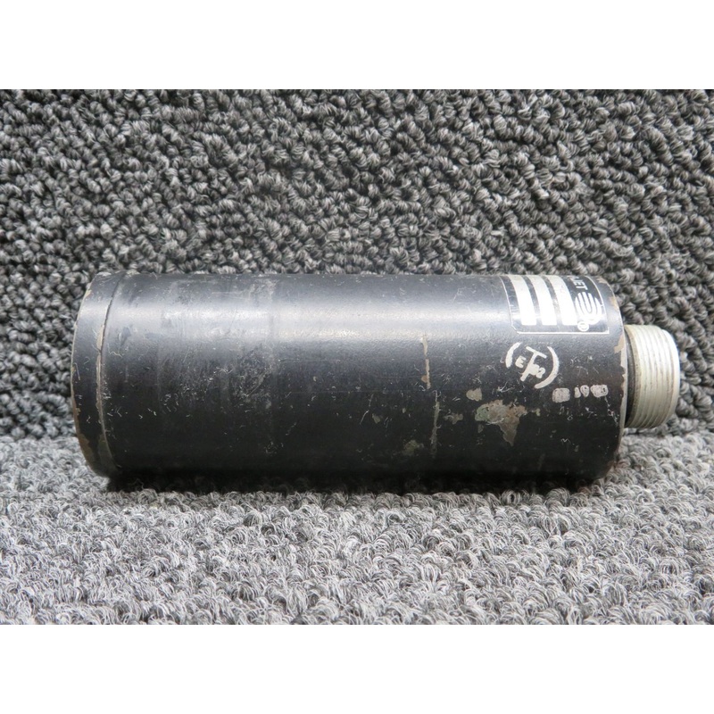 S208-6 Gates LearJet Dual Oil Pressure Indicator (Foggy Glass)