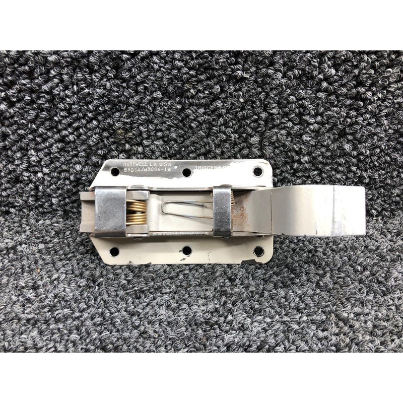 83014/H3056-1 (Alt: 472-203) Hartwell Baggage Door Latch Assembly