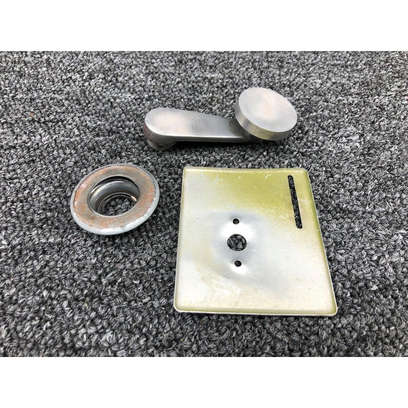 108-3042610 / 108-8742000 Stinson 108-1 Elevator Trim Control Crank W/ Placard