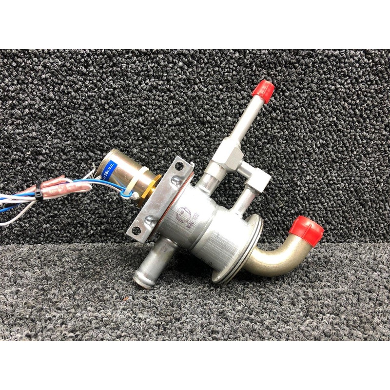 2H59-4 / 1E15-9 Beechcraft 58 Parker Vacuum Regulator W/ Switch (Volts: 28)