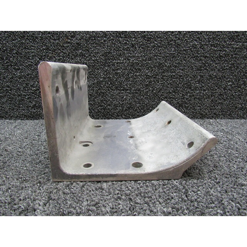 701063-502 Grumman AA-5A Bracket Main Landing Gear RH