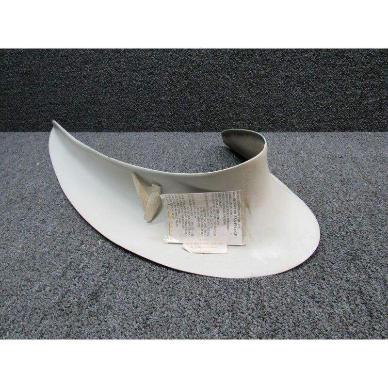 GF96110010-23 Beechcraft Globe Fiberglass Nacelle Fairing RH Inbd (NOS) (SA)