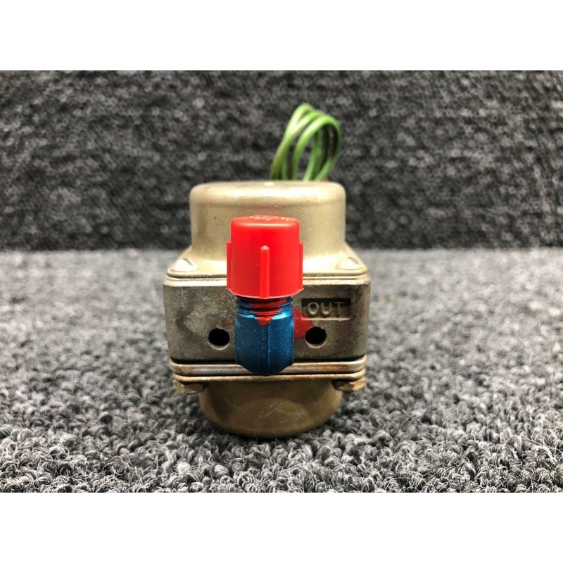 492-28 (MPN: 23D04-7.0) Piper PA34-200T Janitrol Fuel Regulator W/ Bracket (12V)